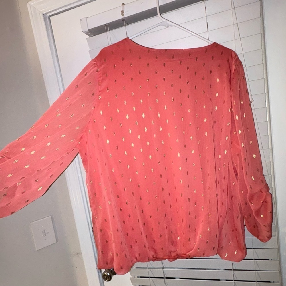 Sara Michelle NWOT SIZE 3X Orange Bubble Hem Blouse with Gold Details - Picture 3 of 8